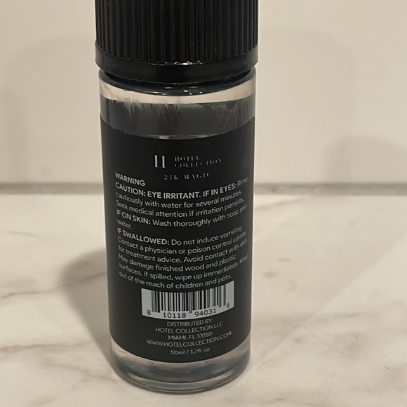 Hotel Collection 24K Magic Essential Oil Scent Diffuser Oil New size 1.7oz - Picture 3 of 4